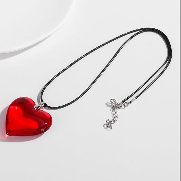 Glass heart choker with red heart Valentines Day - Picture 1 of 3